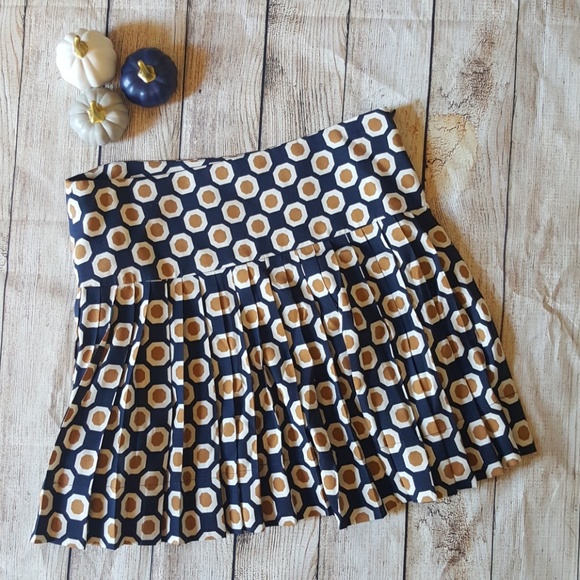 Theory Dresses & Skirts - Theory Pleated Mini Skirt Mustard Navy Size 2